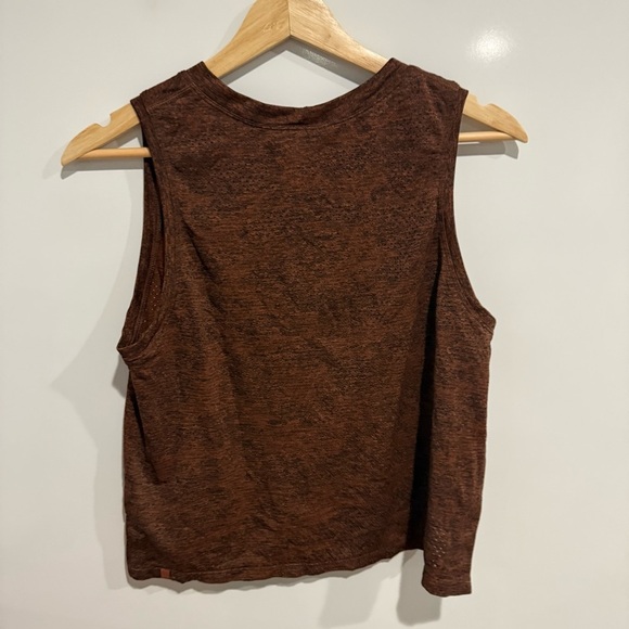 Lululemon Train to Be Tank *Camo
Dot Camo Dark Terracotta / Black - Picture 6 of 10